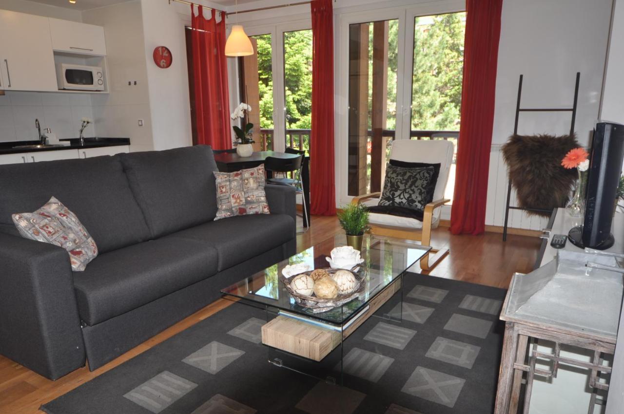 Apartamentos Tirol Formigal Zewnętrze zdjęcie
